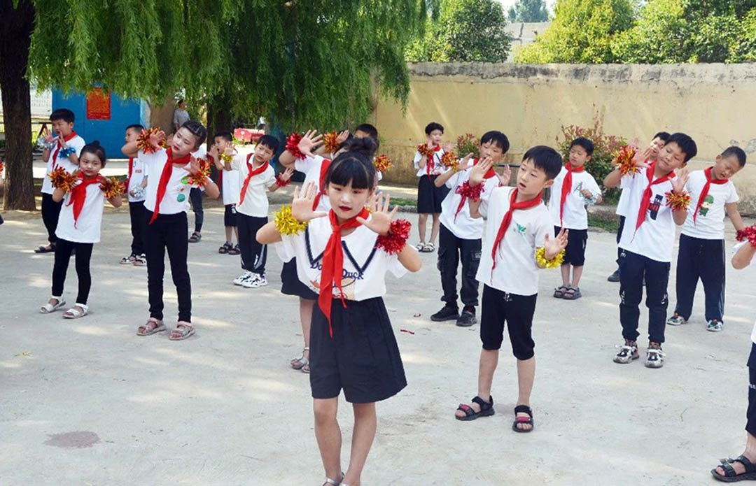 助教倾情乡村 大爱谱写育人新篇(图4)