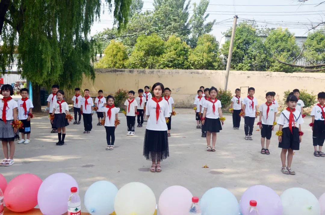 助教倾情乡村 大爱谱写育人新篇(图5)