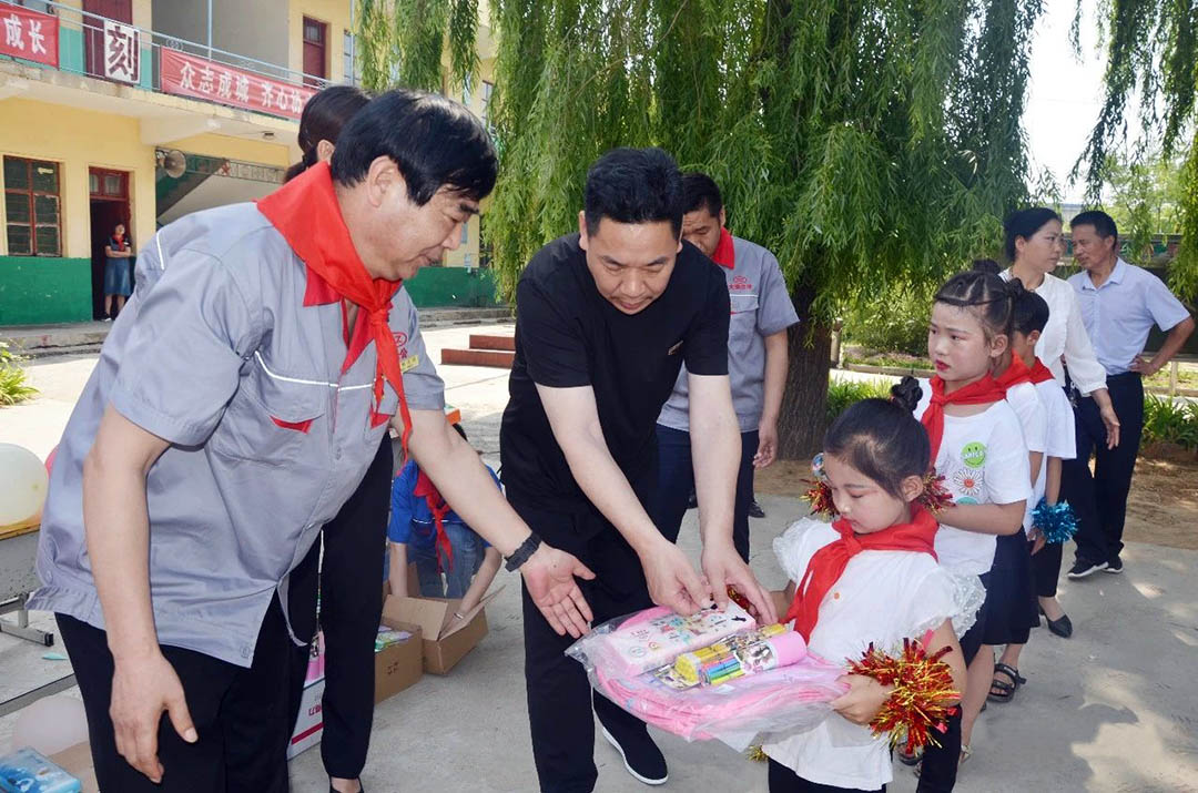 助教倾情乡村 大爱谱写育人新篇(图6)