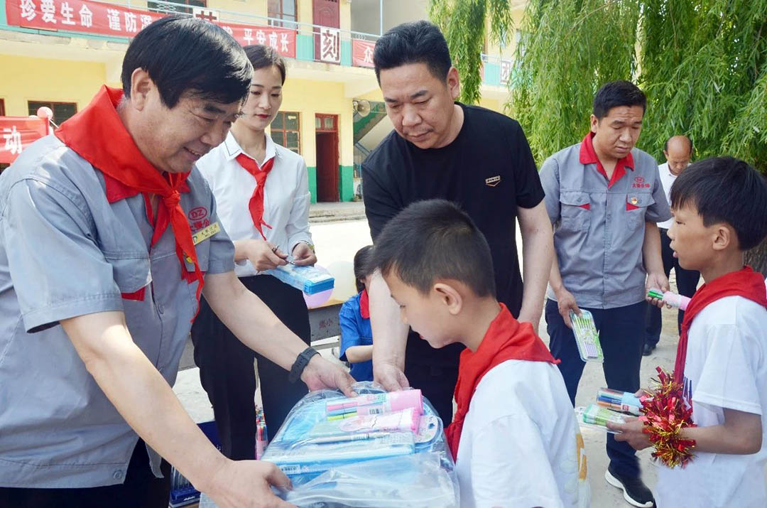 助教倾情乡村 大爱谱写育人新篇(图7)